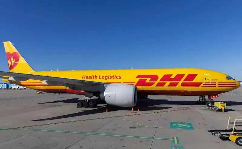 DHL expands airfreight cold chain network to meet pharma demand DHL expands airfreight cold chain network to meet pharma demand