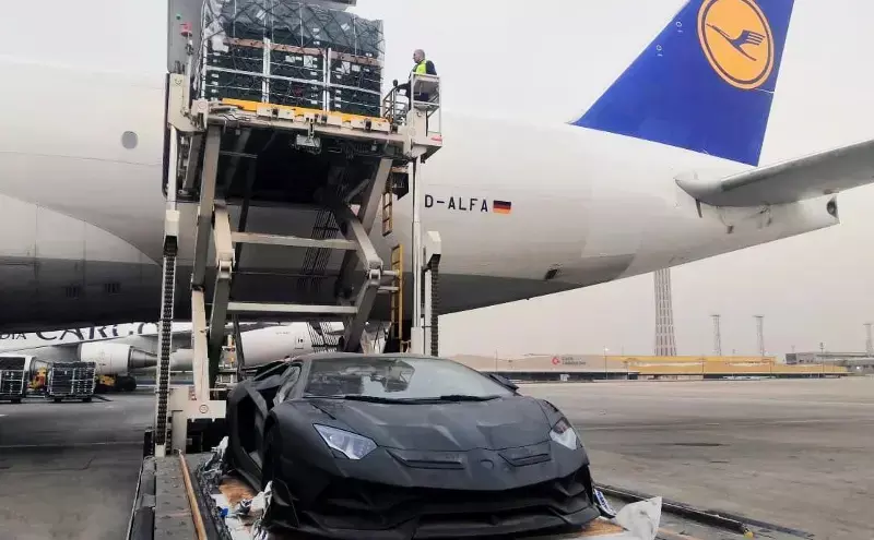 Lufthansa Cargo transports unique Mansory DaMask Edition to Frankfurt