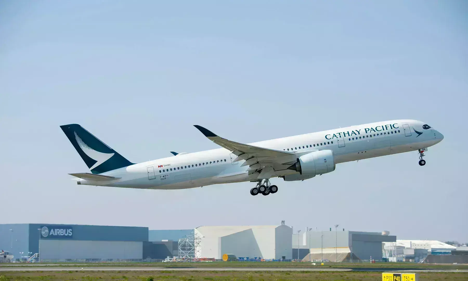 Cathay Pacific restarts Seattle flights, expands cargo capacity
