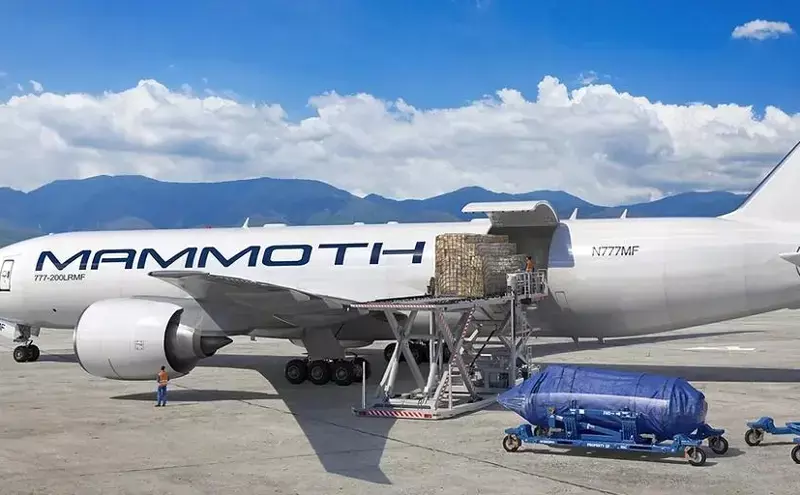 Mammoth Freighters wins FAA approval for 777-200LRMF aircraft