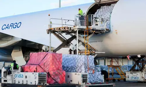 Schiphol cargo volumes rise 5% in Q1 2026 despite March dip