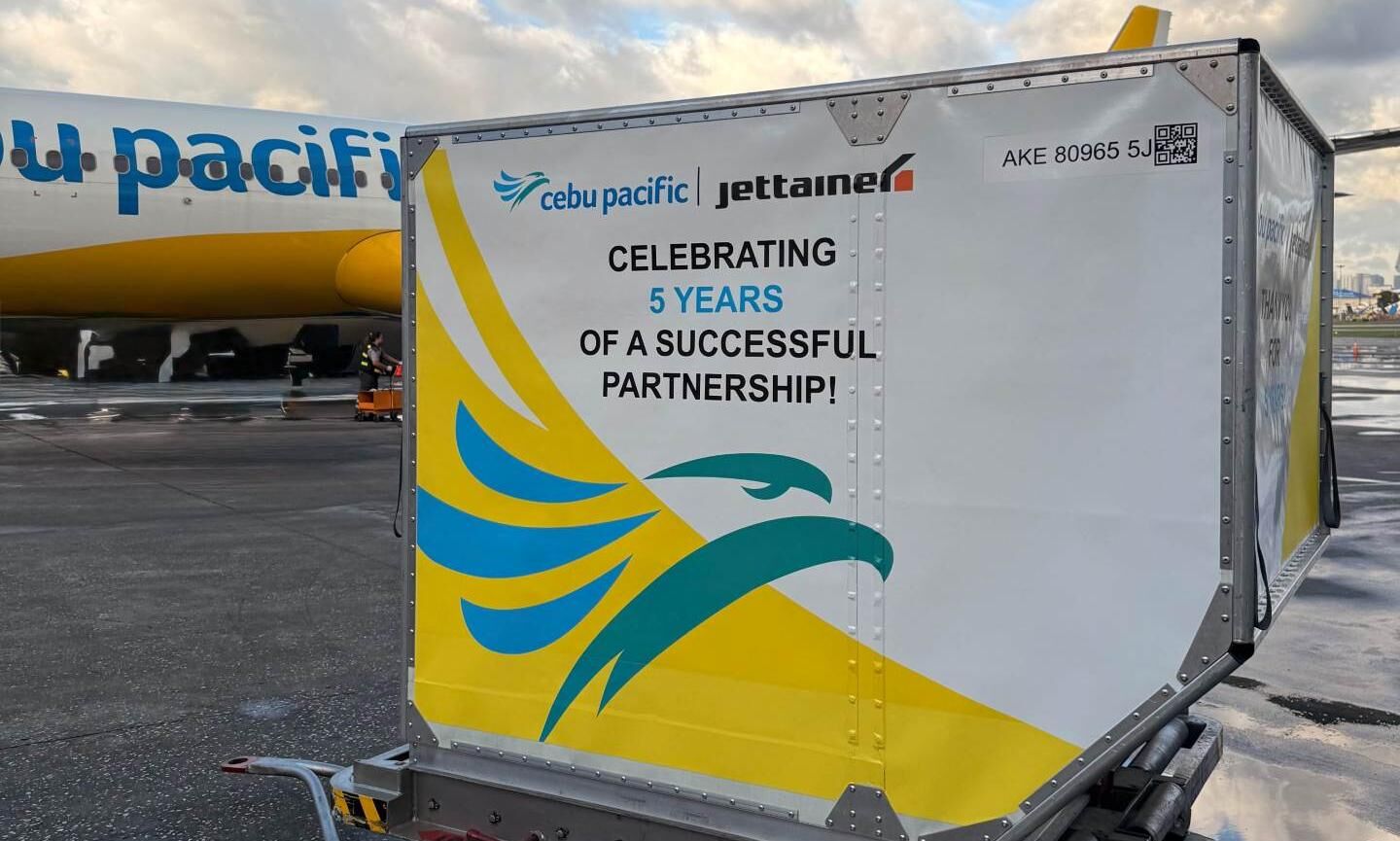 Cebu Pacific renews Jettainer pact, adds IoT tracking tech