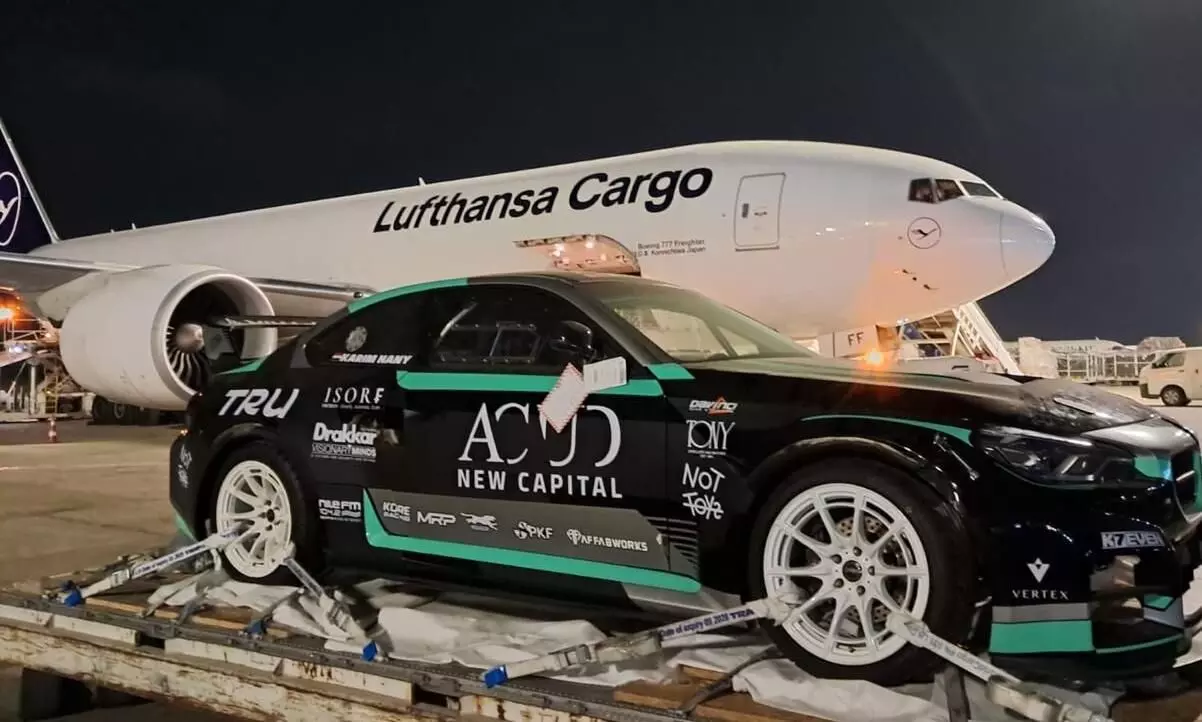 Lufthansa Cargo transports drift car for European Championship Lufthansa Cargo transports drift car for European Championship