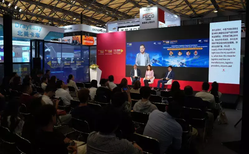 Rajarshi Chatterjee of STAT Publishing Group (Moderator), Joachim von Winning of Frankfurt Airport, Kathy Liu of Dimerco Express Group and Michael Yu of Speed Global