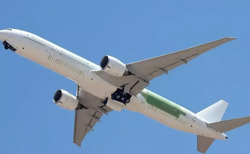 Challenge Group tests 2nd B777-300ERSF Challenge Group tests 2nd B777-300ERSF
