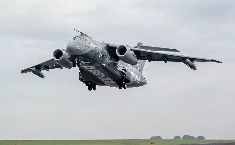 Embraer brings E195-E2 and KC-390 to Farnborough Airshow