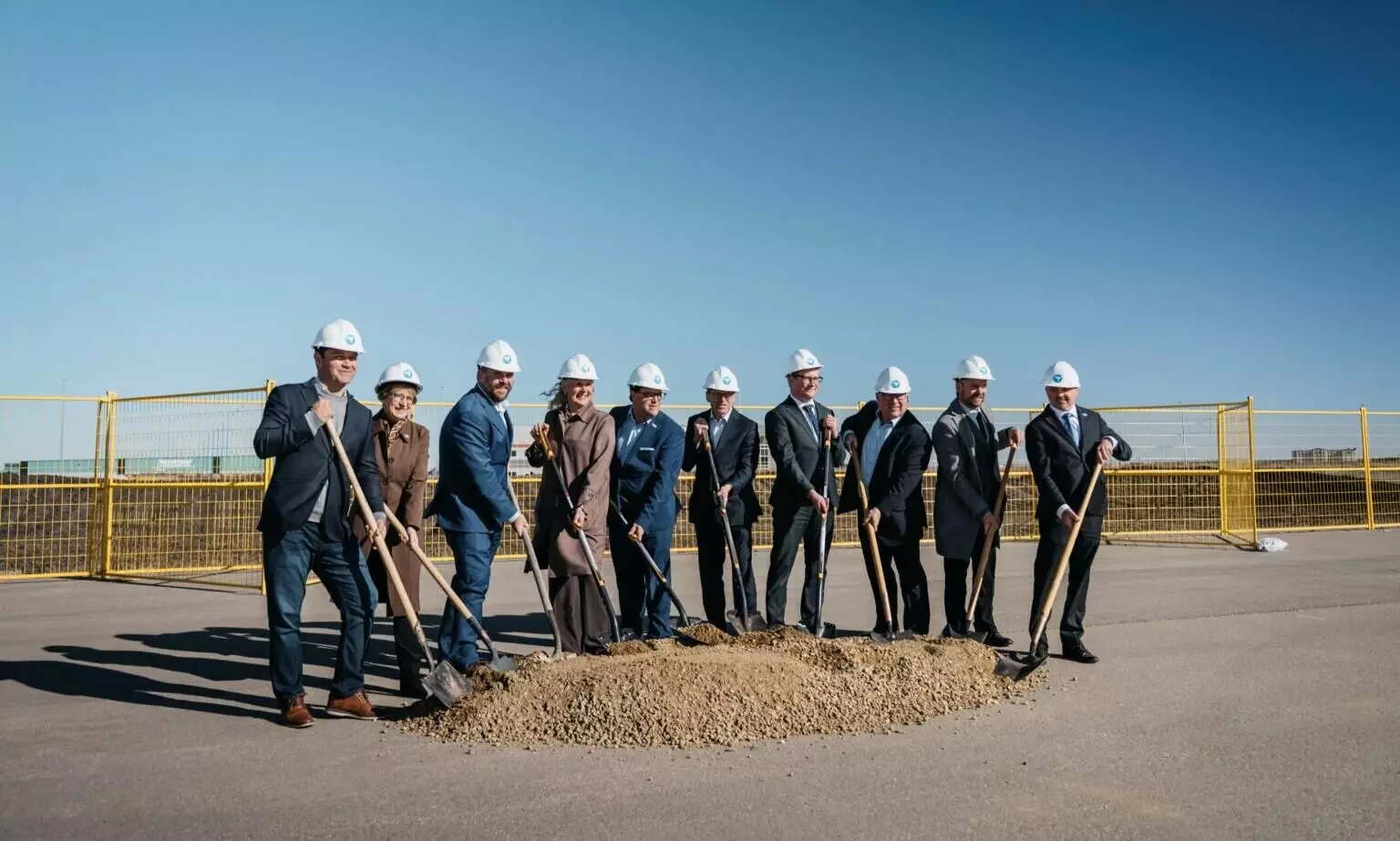 Edmonton airport breaks ground on 50,000-sq-ft cargo facility Edmonton airport breaks ground on 50,000-sq-ft cargo facility