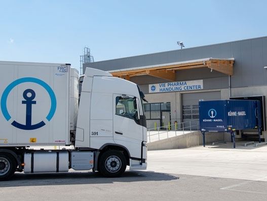 The new 1,600 sqm Vienna Pharma Handling Center (VPHC) provides quick and highly specialised handling of temperature-sensitive pharma products directly from aircraft to the roadways or vice versa. Logistics