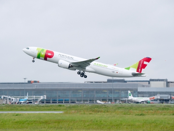 A330neo for launch operator TAP Air Portugal completes maiden flight A330neo for launch operator TAP Air Portugal completes maiden flight