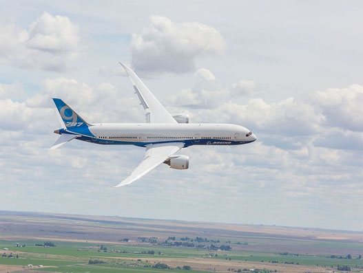 Boeing wins American aircraft lessor ALC order for 75 MAX 8s and three 787-9s