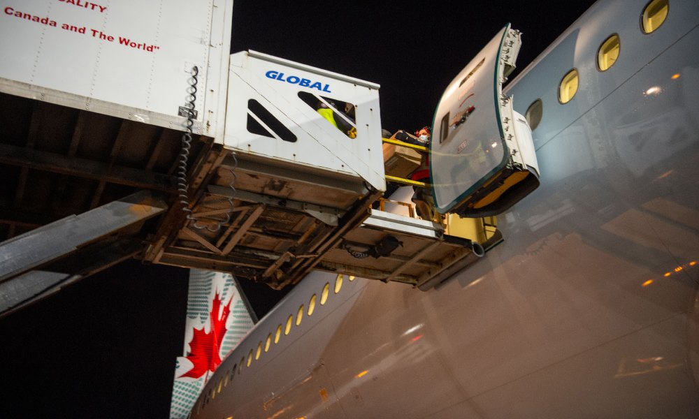 Air Canada Cargo 9-months revenue cross C$ 1 billion