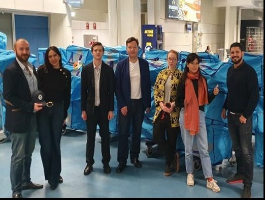 Air Charter Service mobilises 25 couriers for five tonne OBC shipment Air Charter Service mobilises 25 couriers for five tonne OBC shipment