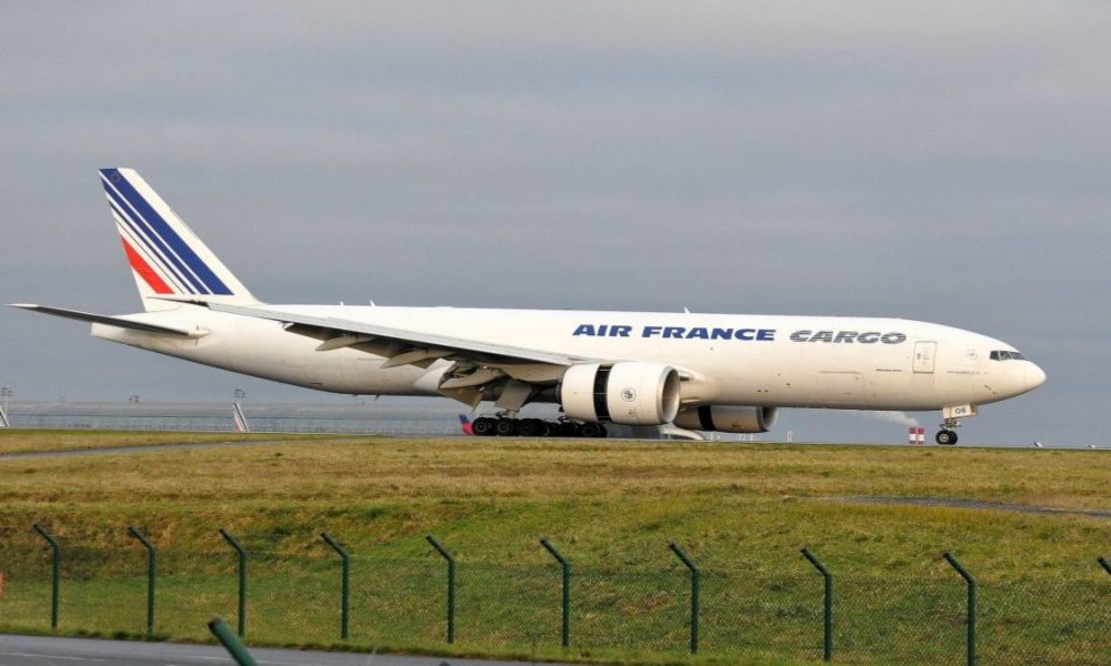 Apollo Funds, Merx Aviation complete sale-leaseback transaction with Air France for two Boeing 777Fs