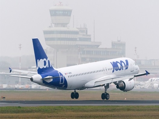 Joon’s first new budget airline Airbus A320 takes off from Berlin