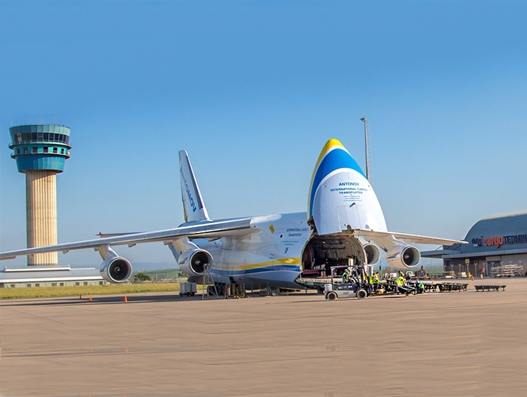 Antonov An-124, the jumbo craft delivers the largest cargo to Dube TradePort Antonov An-124, the jumbo craft delivers the largest cargo to Dube TradePort