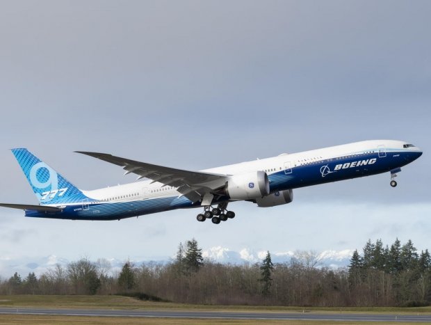 Boeing 777X successfully completes its first test flight Boeing 777X successfully completes its first test flight