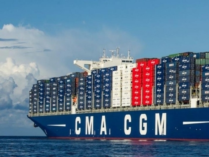 CMA CGM inks tailor-made LNG supply agreement with Total for 10 years