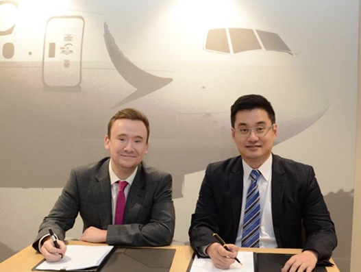 Cathay Pacific, va-Q-tec signs global rental pact to transport life-saving drugs Cathay Pacific, va-Q-tec signs global rental pact to transport life-saving drugs
