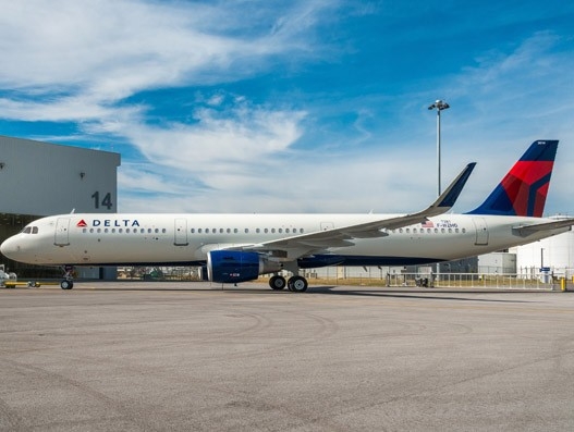 Delta and WestJet enters into US-Canada transborder joint venture Delta and WestJet enters into US-Canada transborder joint venture