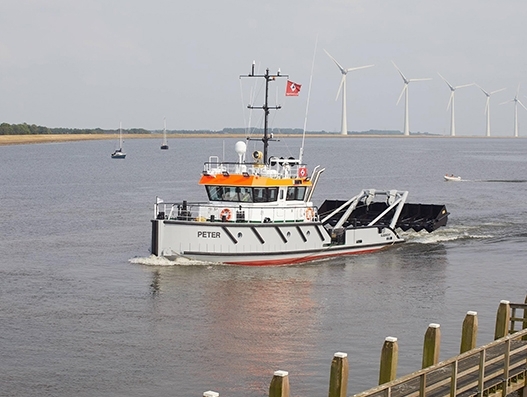 Dutch Dredging receives world’s greenest bed leveller Dutch Dredging receives world’s greenest bed leveller