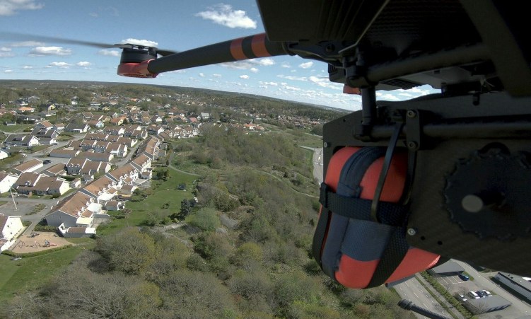 Everdrone chosen to deliver an AED defibrillator in Helsinki Everdrone chosen to deliver an AED defibrillator in Helsinki