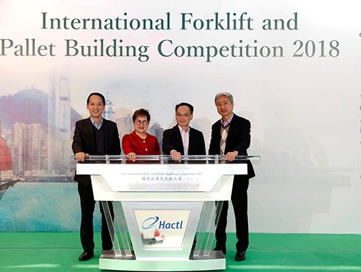 China Southern Cargo triumphs Hactl forklift and pallet building contest China Southern Cargo triumphs Hactl forklift and pallet building contest