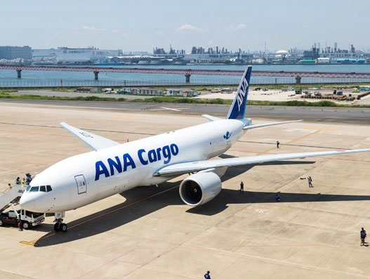 Japans ANA operates first Boeing 777F on Narita-Shanghai route Japans ANA operates first Boeing 777F on Narita-Shanghai route