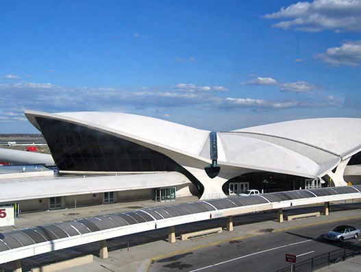 WFS renews support to New York air cargo, inks 15-year lease on JFK’S new cargo WFS renews support to New York air cargo, inks 15-year lease on JFK’S new cargo