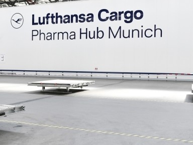 Lufthansa Cargo unveils pharma hubs in Munich and Chicago