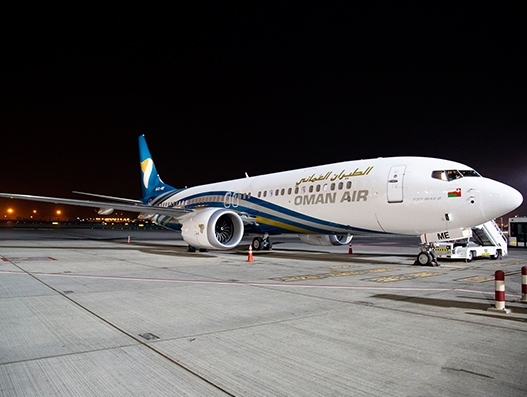 Oman Air adds new 737 MAX to its fleet