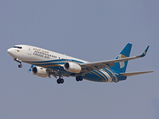 Oman Air receives new Boeing 737- 800