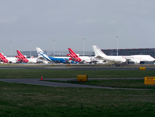 Amsterdam Airport Schiphol sees strong cargo growth in Q1 2017 Amsterdam Airport Schiphol sees strong cargo growth in Q1 2017