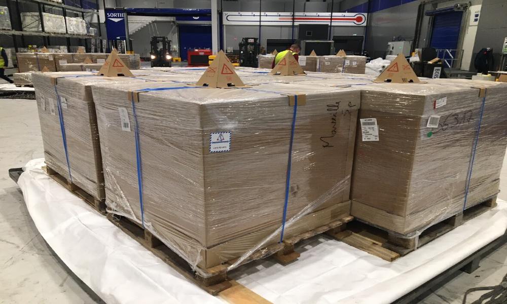 WFS, Air Canada transport 20 tonnes of vial caps for Covid-19 vaccines WFS, Air Canada transport 20 tonnes of vial caps for Covid-19 vaccines