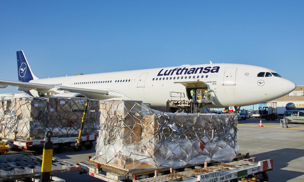 Lufthansa extends cargo handling contract with WFS in Ireland