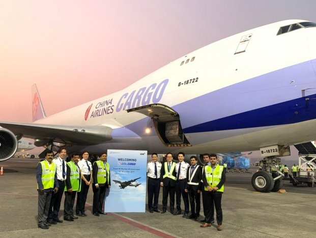 China Airlines Cargos Boeing 747 400F lands in Mumbai