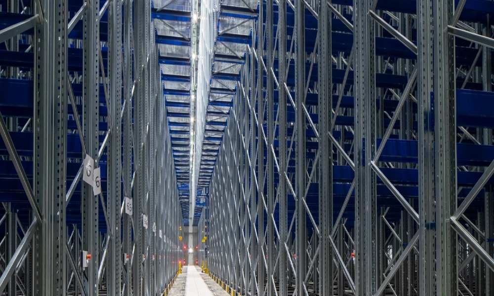 Lineage Logistics expands Northern Superhub cold-storage warehouse in the UK