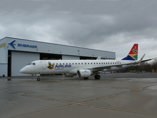 Airlink buys 5 E-Jets from Embraer