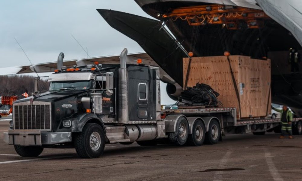 Antonov moves Covid-19 vaccine machinery from Germany to US Antonov moves Covid-19 vaccine machinery from Germany to US