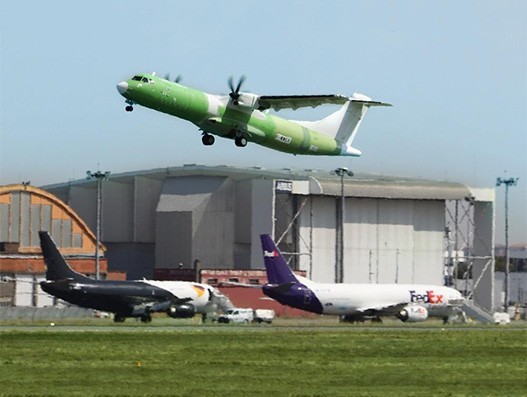 ATRs first ever purpose-built regional freighter ATR 72-600F takes flight ATRs first ever purpose-built regional freighter ATR 72-600F takes flight