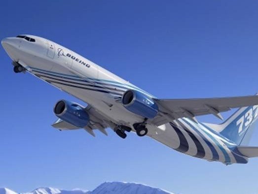 Boeing wins more 737-800BCF orders, launches new freighter conversion lines