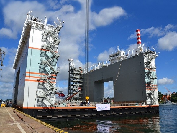 Bollore Logistics loads floating dock Marco Polo onto Sun Rise Vessel Bollore Logistics loads floating dock Marco Polo onto Sun Rise Vessel