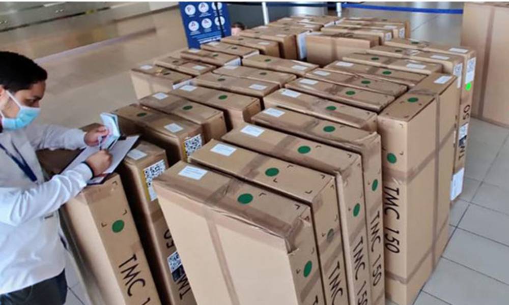 Chapman Freeborn successfully transports 64 boxes from Central America to California Chapman Freeborn successfully transports 64 boxes from Central America to California