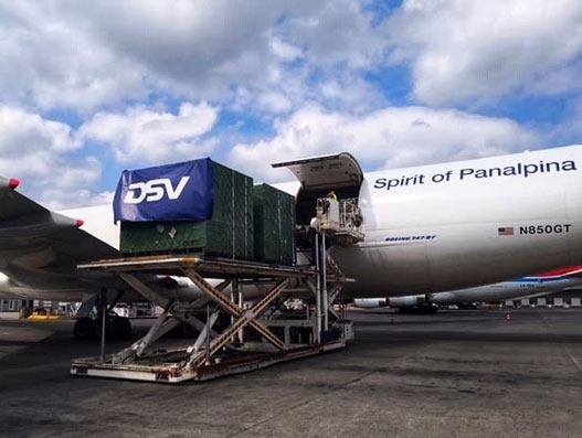 DSV Panalpina transports first shipment of aircraft engine parts DSV Panalpina transports first shipment of aircraft engine parts