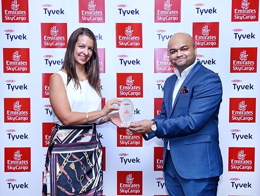 DuPont, Emirates SkyCargo commemorate 10-year alliance for cold chain solutions DuPont, Emirates SkyCargo commemorate 10-year alliance for cold chain solutions