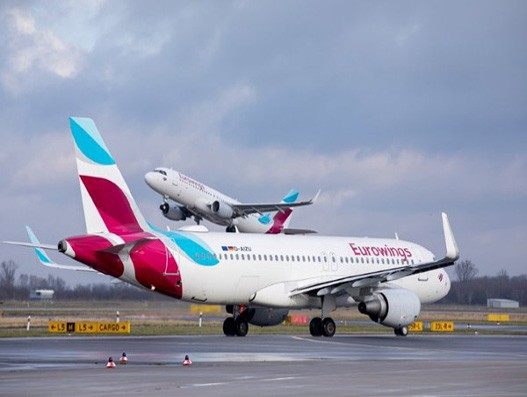 SR Technics signs major engine MRO agreement with Eurowings SR Technics signs major engine MRO agreement with Eurowings