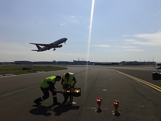 Brussels Airport becomes the first airport in Belgium to receive European EASA airport certificate Brussels Airport becomes the first airport in Belgium to receive European EASA airport certificate