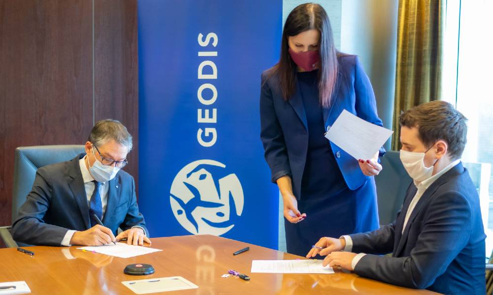 GEODIS completes its acquisition of PEKAES in Poland