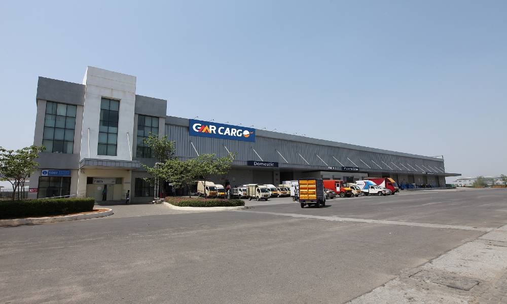 GMR Hyderabad, Dubai Airports to launch HYDXB-VAXCOR project for Covid-19 vaccine distribution GMR Hyderabad, Dubai Airports to launch HYDXB-VAXCOR project for Covid-19 vaccine distribution
