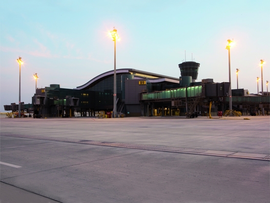 Cargo volume at Dohas Hamad International Airport reaches new high in 2016 Cargo volume at Dohas Hamad International Airport reaches new high in 2016