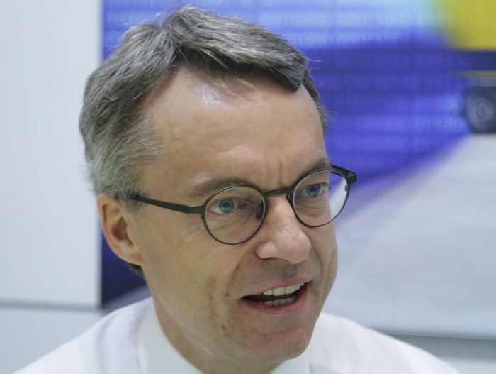 FROM MAGAZINE: Interview with Bernhard Simon, CEO & chairman of the Executive Board, Dachser FROM MAGAZINE: Interview with Bernhard Simon, CEO & chairman of the Executive Board, Dachser
